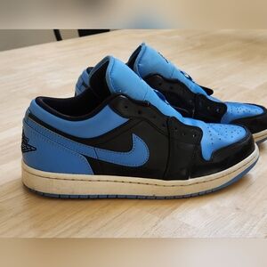 Nike Air Jordan Low Blue Black Sneakers